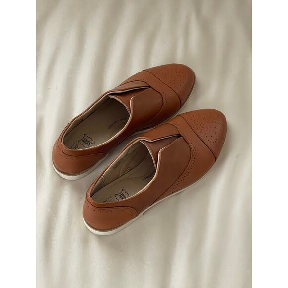 Women's Leather Brown Dress Shoes 9.5 Time & True Memory Foam - Picture 4 of 10